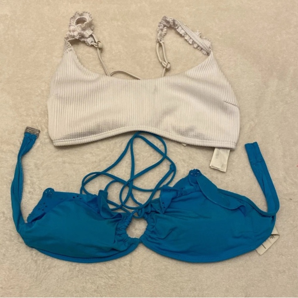 Hollister White and Blue Eyelet Ruffle Bikini Set
